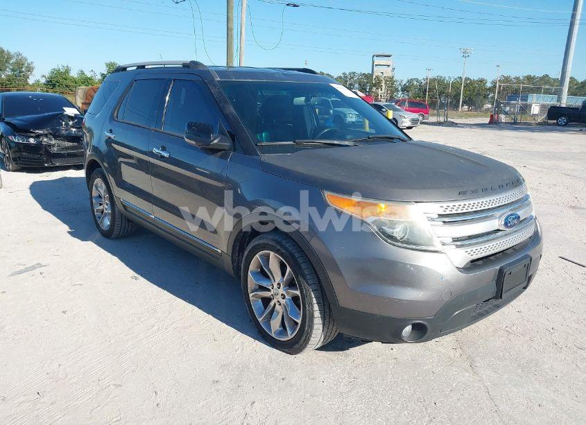 2013 Ford Explorer XLT (VIN 1FM5K7D89DGA49344) main photo