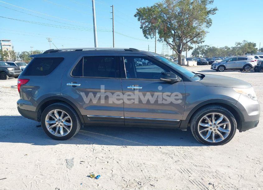 Photo 13 of 2013 Ford Explorer XLT (VIN 1FM5K7D89DGA49344)