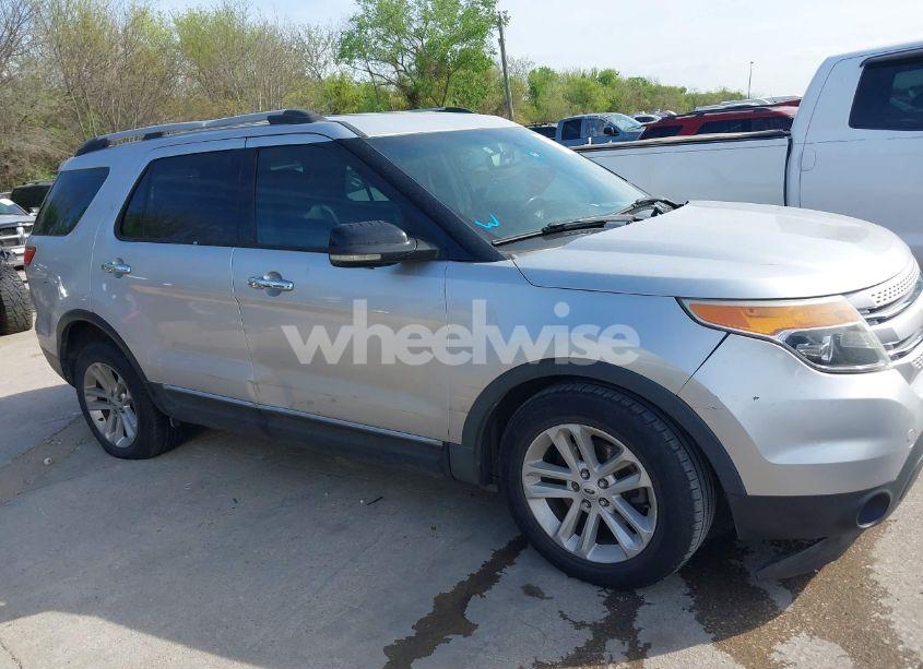 Photo 13 of 2013 Ford Explorer XLT (VIN 1FM5K7D89DGA54088)