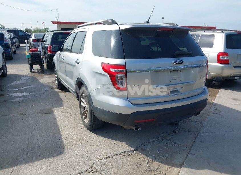 Photo 3 of 2013 Ford Explorer XLT (VIN 1FM5K7D89DGA54088)