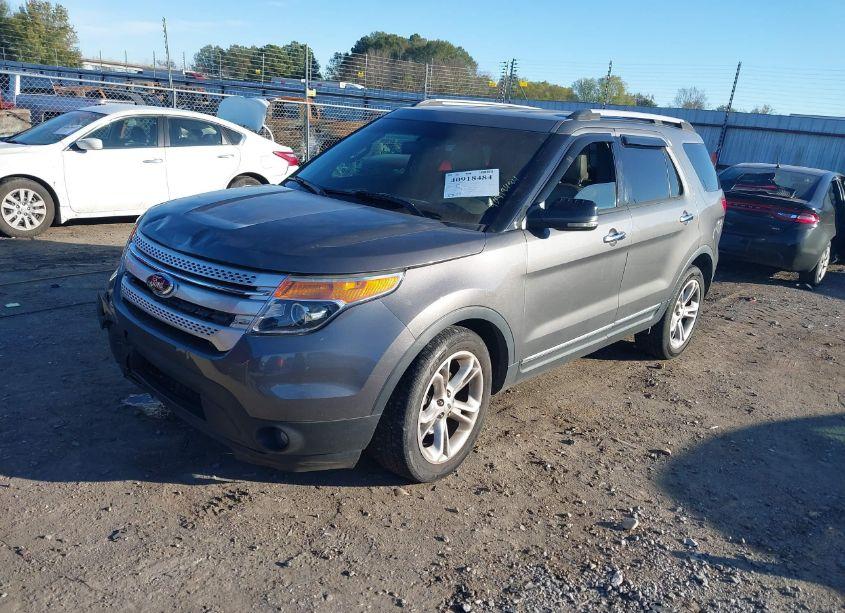 Photo 2 of 2013 Ford Explorer XLT (VIN 1FM5K7D89DGA61476)