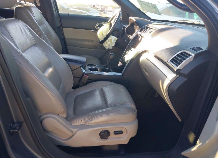 Photo 5 of 2013 Ford Explorer XLT (VIN 1FM5K7D89DGA61476)