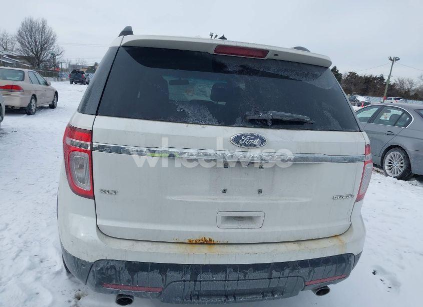 Photo 16 of 2013 Ford Explorer XLT (VIN 1FM5K7D89DGA74714)
