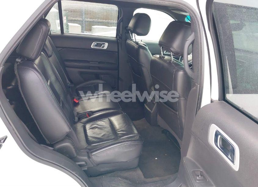 Photo 8 of 2013 Ford Explorer XLT (VIN 1FM5K7D89DGA74714)