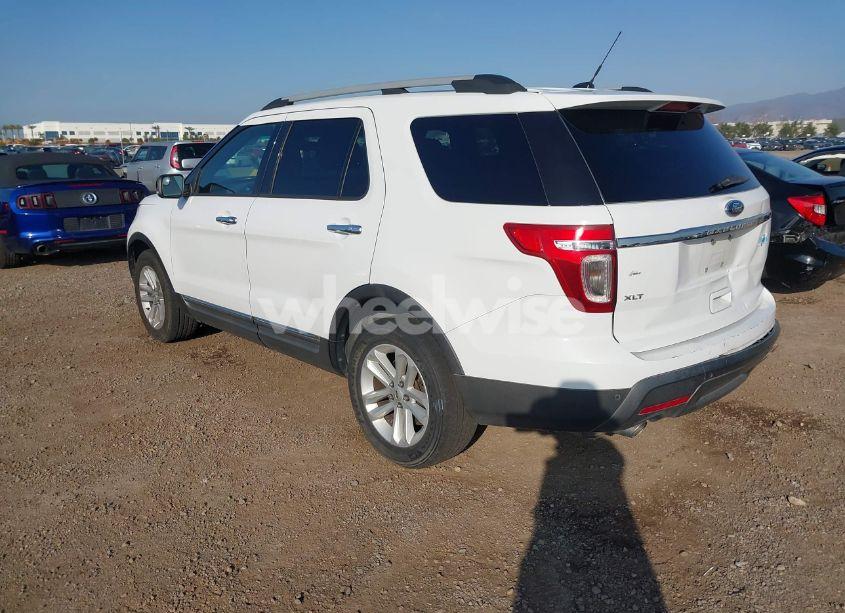 Photo 3 of 2013 Ford Explorer XLT (VIN 1FM5K7D89DGA84627)