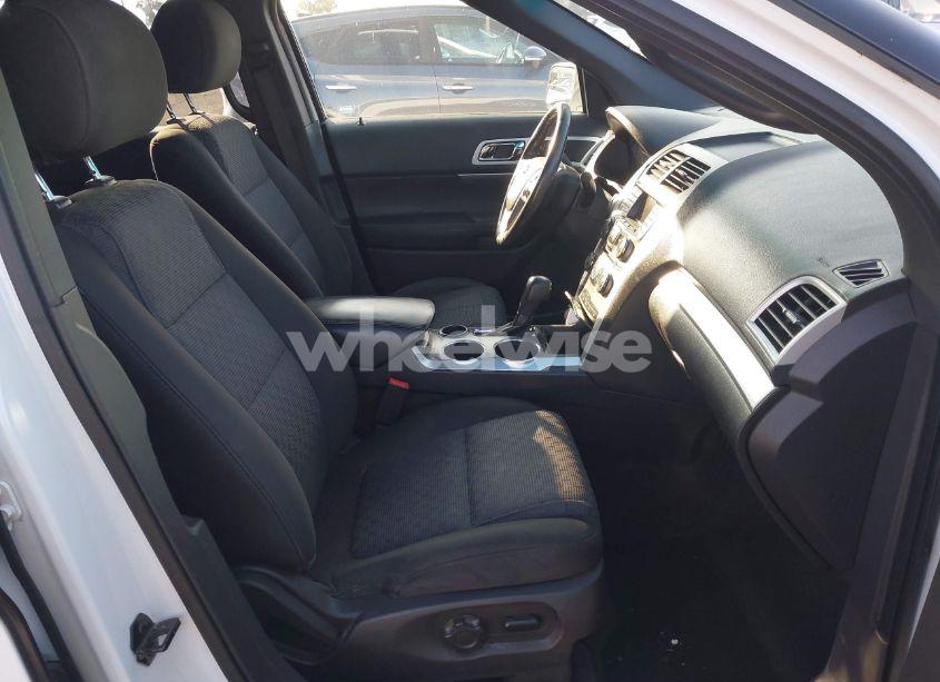 Photo 5 of 2013 Ford Explorer XLT (VIN 1FM5K7D89DGA84627)