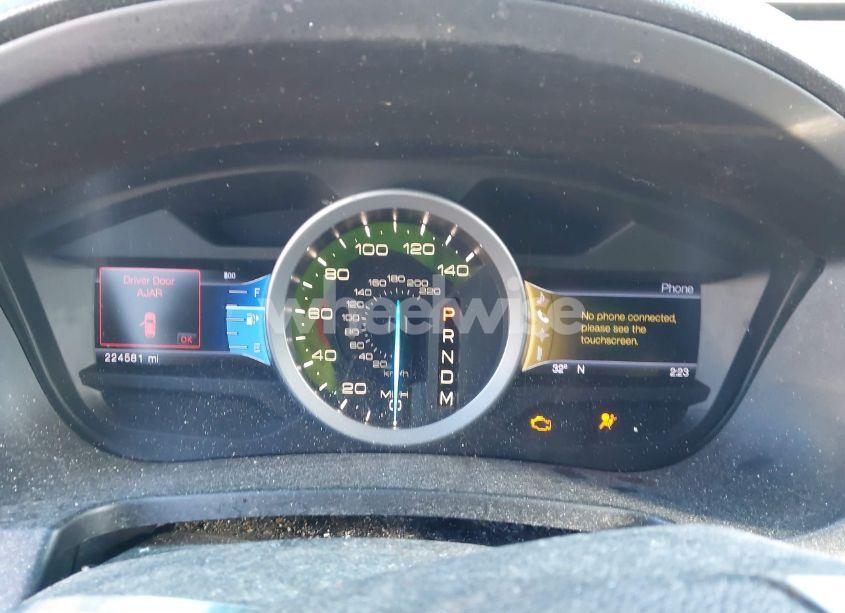 Photo 15 of 2013 Ford Explorer XLT (VIN 1FM5K7D89DGA97426)