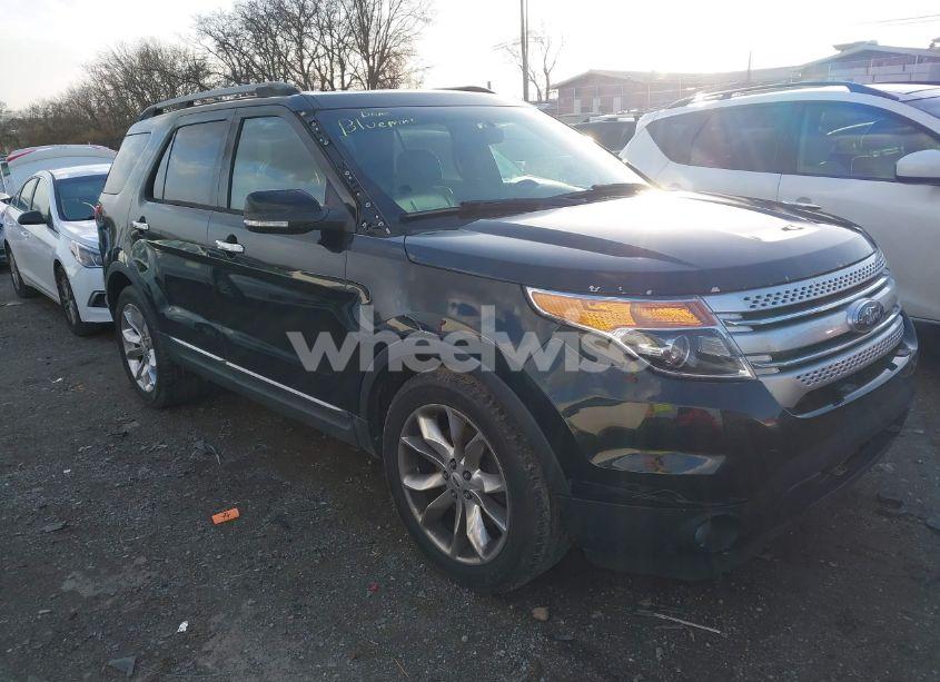 2013 Ford Explorer XLT (VIN 1FM5K7D89DGC38592) main photo