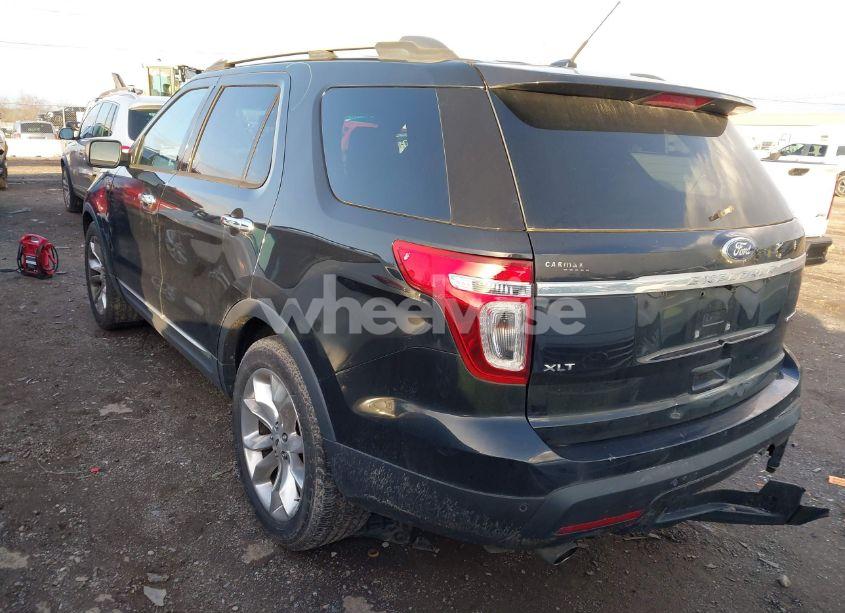 Photo 3 of 2013 Ford Explorer XLT (VIN 1FM5K7D89DGC38592)