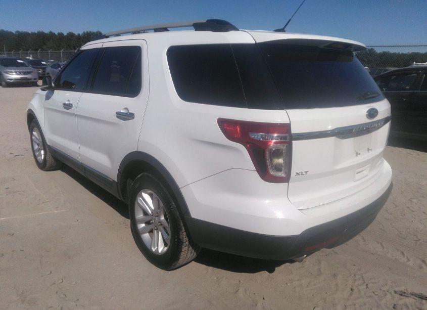 Photo 2 of 2013 Ford Explorer XLT (VIN 1FM5K7D89DGC89929)