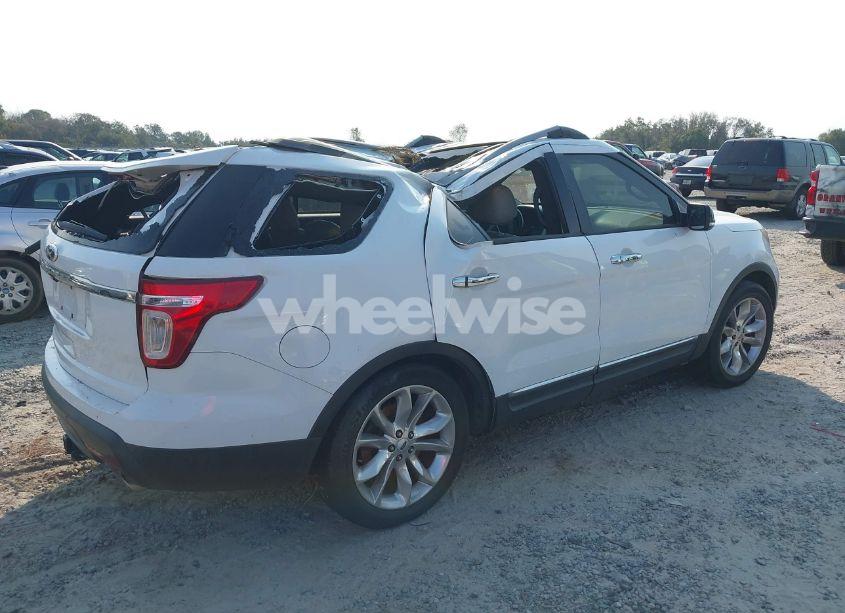 Photo 4 of 2014 Ford Explorer XLT (VIN 1FM5K7D89EGA23215)