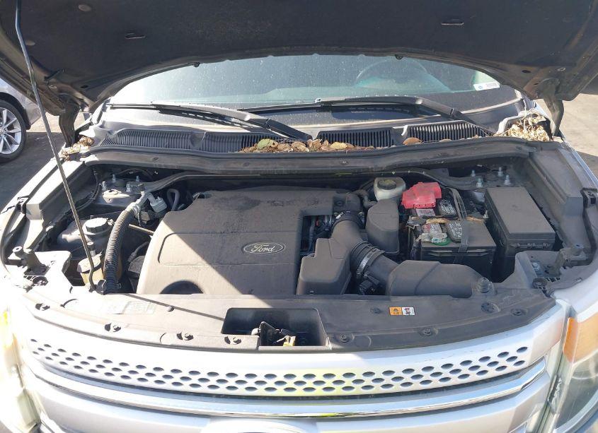 Photo 10 of 2014 Ford Explorer XLT (VIN 1FM5K7D89EGB43130)