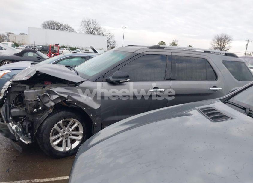 Photo 14 of 2014 Ford Explorer XLT (VIN 1FM5K7D89EGC33698)