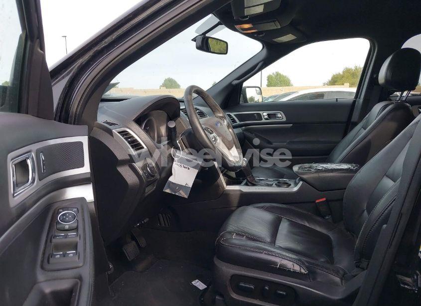 Photo 5 of 2015 Ford Explorer XLT (VIN 1FM5K7D89FGC39518)
