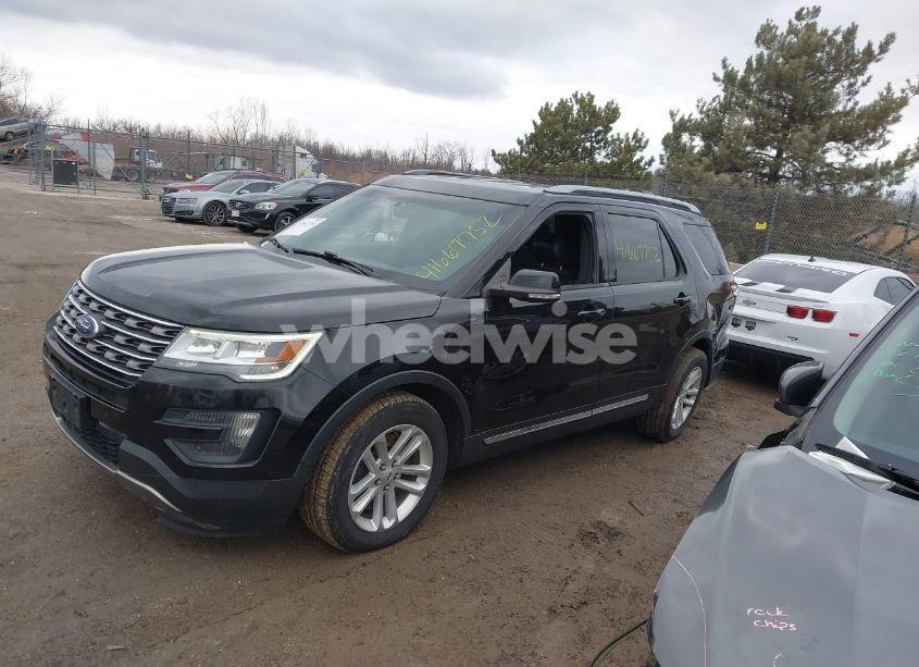 Photo 2 of 2016 Ford Explorer XLT (VIN 1FM5K7D89GGA29289)