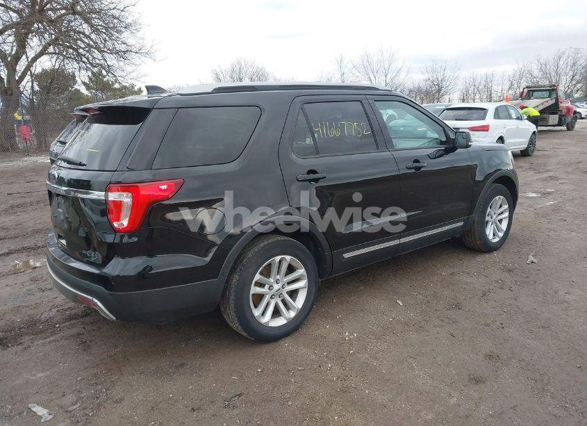 Photo 4 of 2016 Ford Explorer XLT (VIN 1FM5K7D89GGA29289)