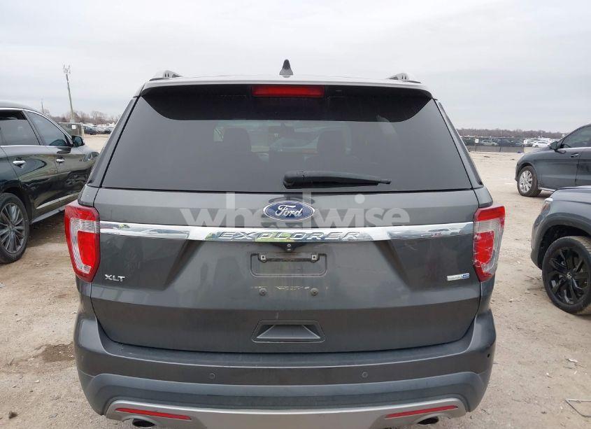 Photo 16 of 2016 Ford Explorer XLT (VIN 1FM5K7D89GGA47548)