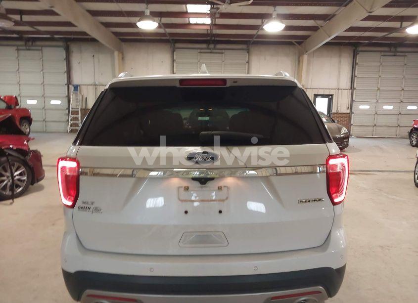 Photo 16 of 2016 Ford Explorer XLT (VIN 1FM5K7D89GGA93414)