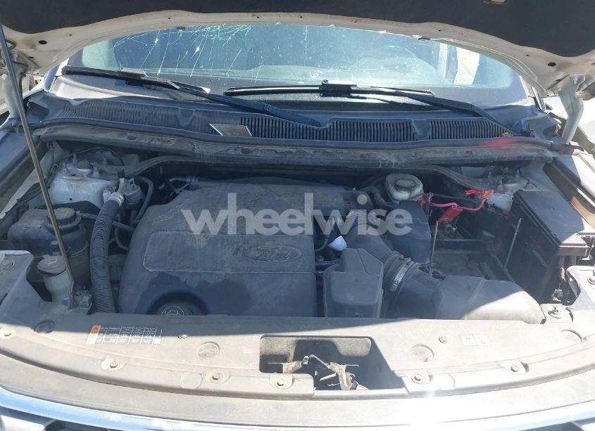 Photo 10 of 2016 Ford Explorer XLT (VIN 1FM5K7D89GGB72792)