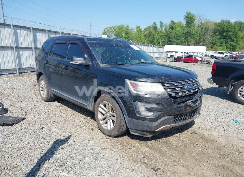 2017 Ford Explorer XLT (VIN 1FM5K7D89HGB71482) main photo