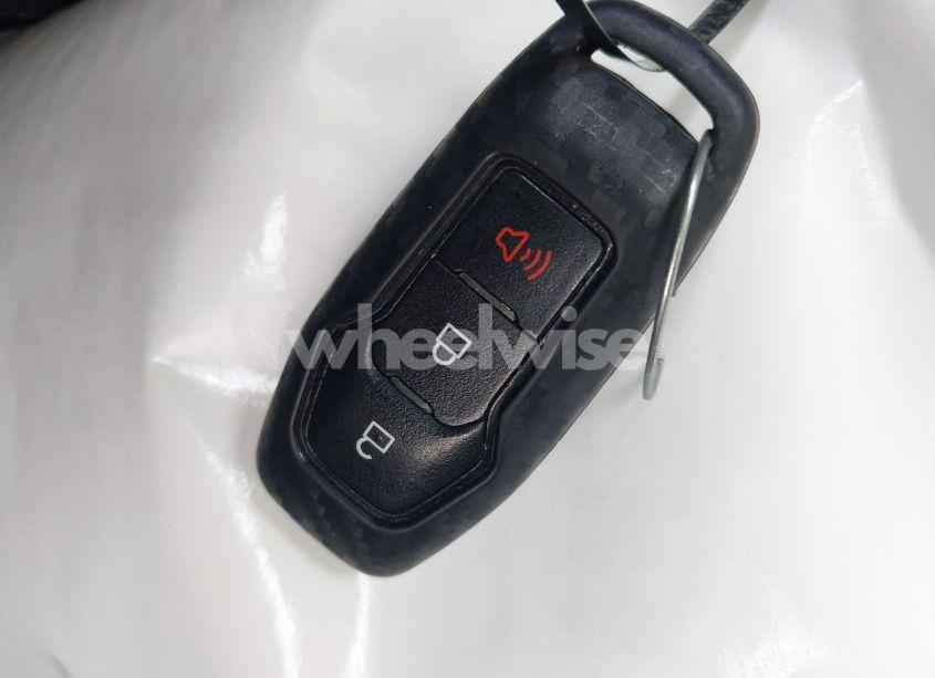 Photo 11 of 2017 Ford Explorer XLT (VIN 1FM5K7D89HGB79520)