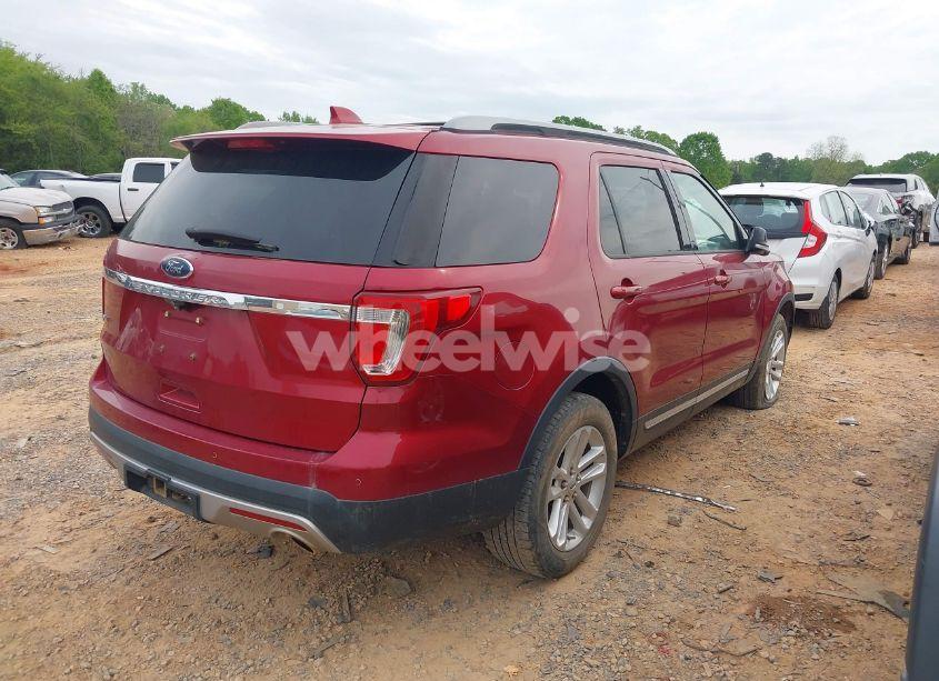 Photo 4 of 2017 Ford Explorer XLT (VIN 1FM5K7D89HGD09716)