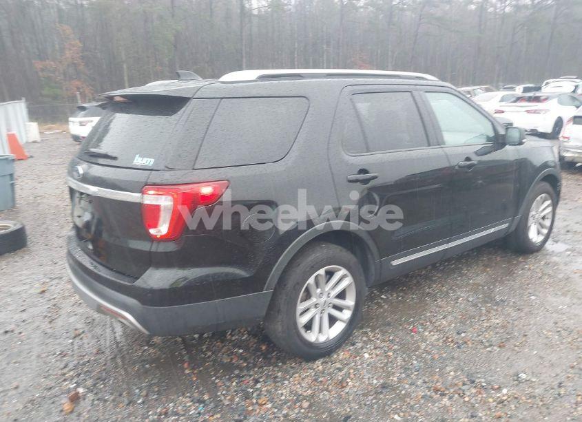 Photo 4 of 2017 Ford Explorer XLT (VIN 1FM5K7D89HGD35006)