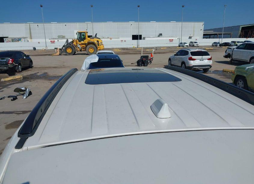 Photo 21 of 2017 Ford Explorer XLT (VIN 1FM5K7D89HGE10867)