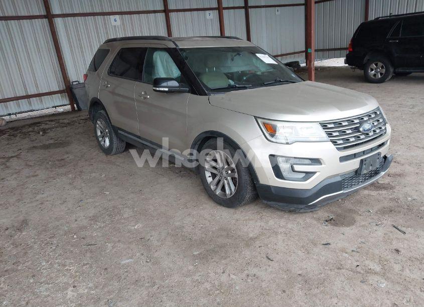 2017 Ford Explorer XLT (VIN 1FM5K7D89HGE11002) main photo