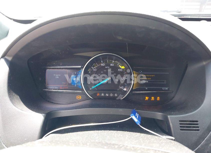 Photo 7 of 2017 Ford Explorer XLT (VIN 1FM5K7D89HGE21643)