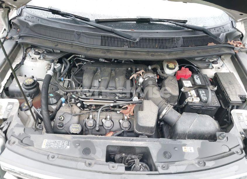 Photo 10 of 2018 Ford Explorer XLT (VIN 1FM5K7D89JGA02570)