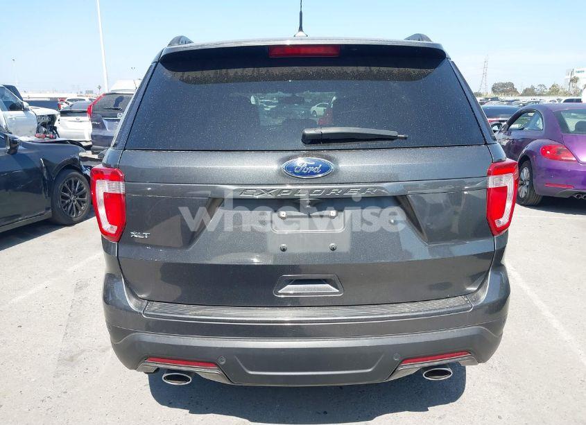 Photo 16 of 2018 Ford Explorer XLT (VIN 1FM5K7D89JGA68620)