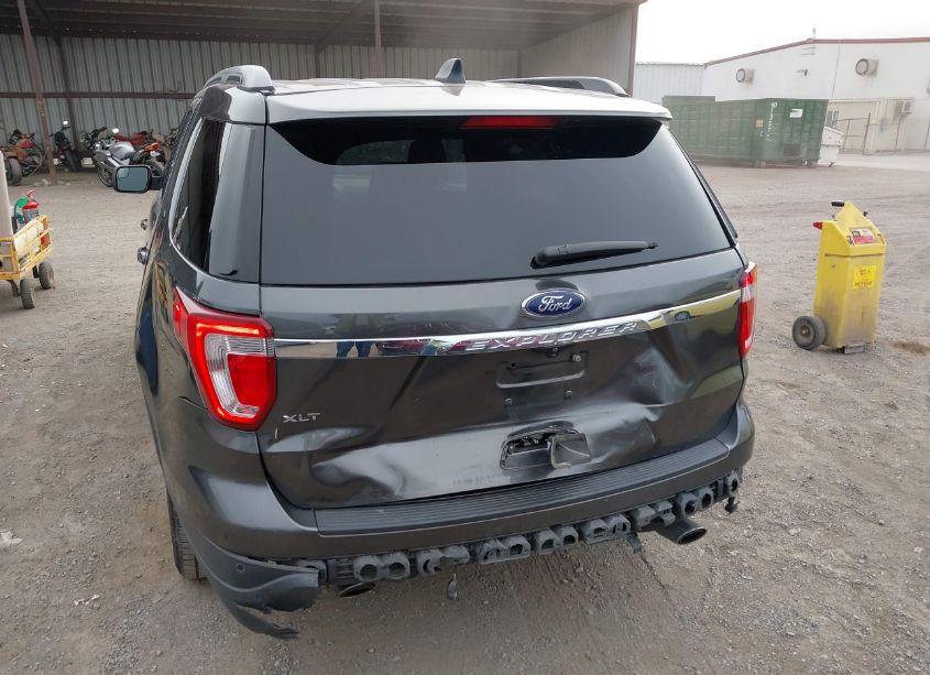 Photo 6 of 2018 Ford Explorer XLT (VIN 1FM5K7D89JGA88950)
