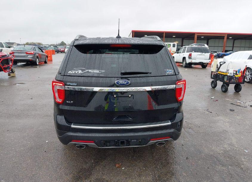 Photo 17 of 2018 Ford Explorer XLT (VIN 1FM5K7D89JGC41360)