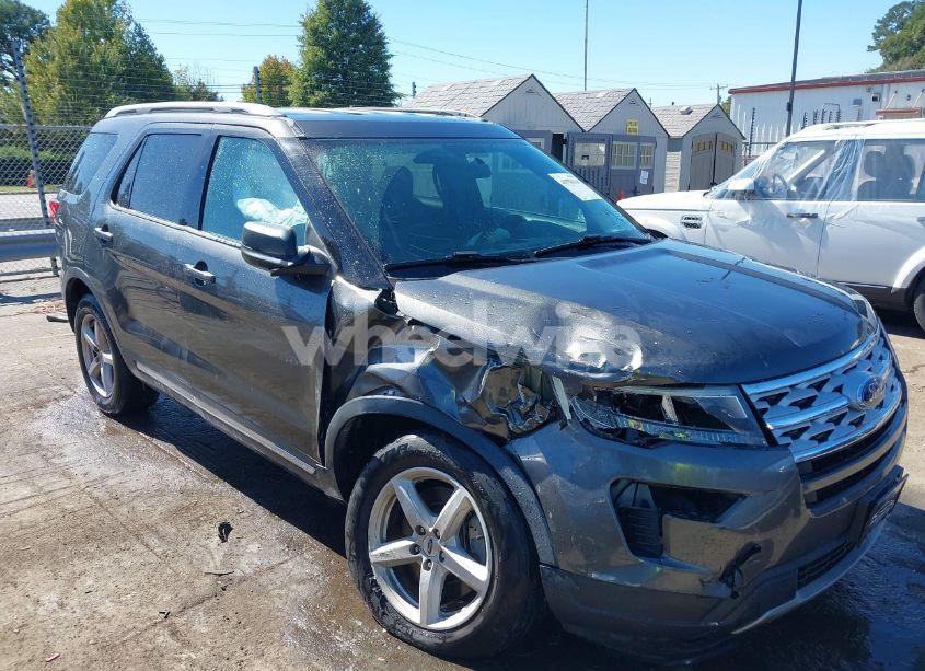 Photo 13 of 2018 Ford Explorer XLT (VIN 1FM5K7D89JGC62967)
