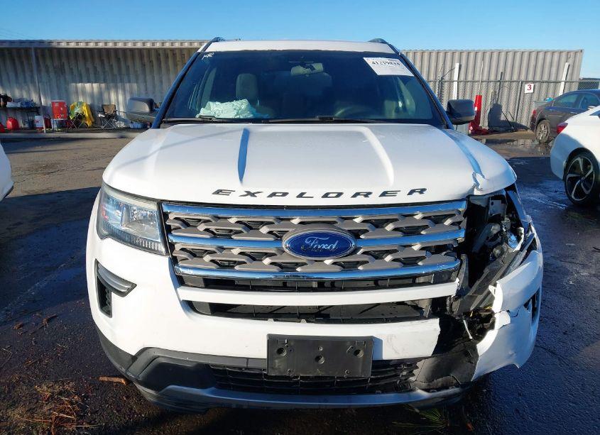 Photo 12 of 2018 Ford Explorer XLT (VIN 1FM5K7D89JGC94365)