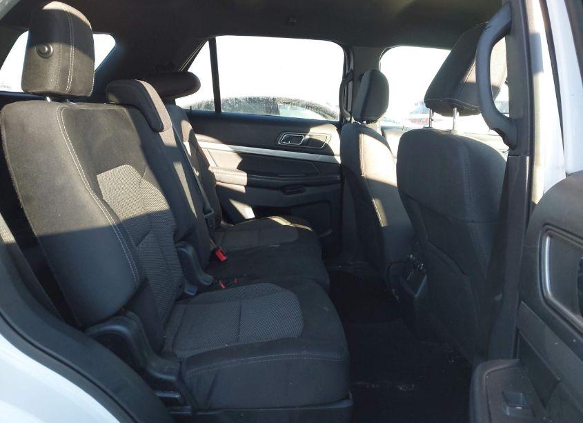 Photo 8 of 2018 Ford Explorer XLT (VIN 1FM5K7D89JGC94365)