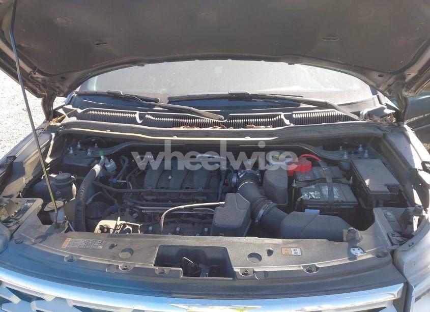 Photo 10 of 2019 Ford Explorer XLT (VIN 1FM5K7D89KGA32556)