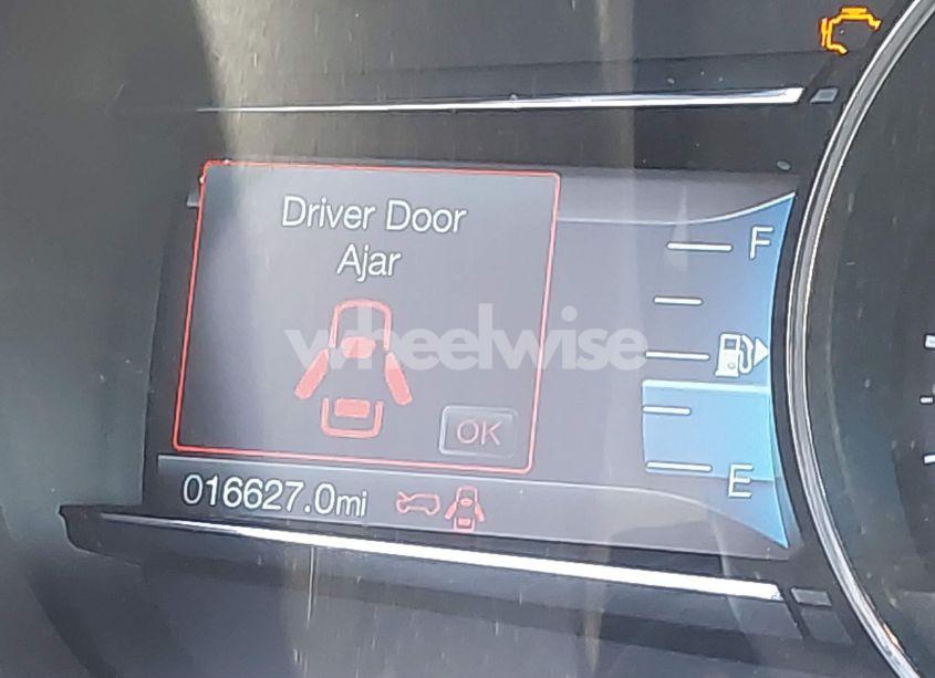 Photo 16 of 2019 Ford Explorer XLT (VIN 1FM5K7D89KGA37529)