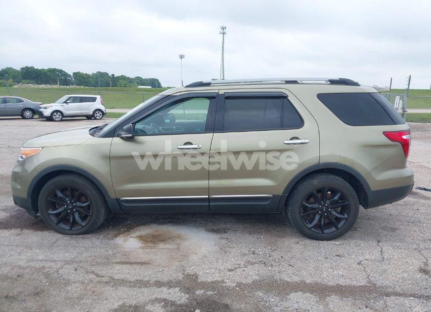 Photo 14 of 2013 Ford Explorer XLT (VIN 1FM5K7D8XDGB56757)