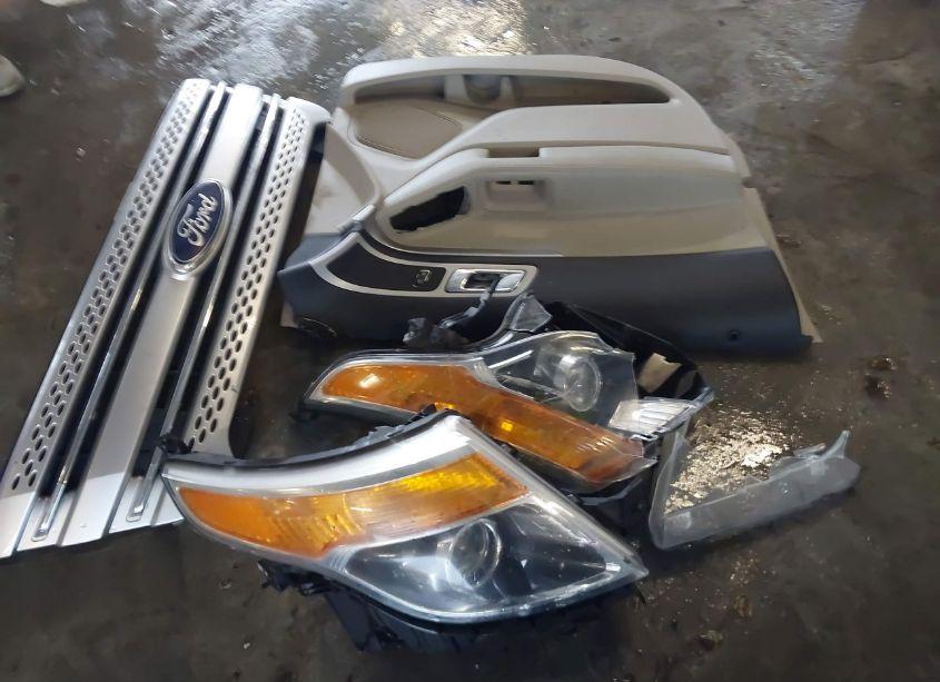 Photo 12 of 2013 Ford Explorer XLT (VIN 1FM5K7D8XDGB75633)