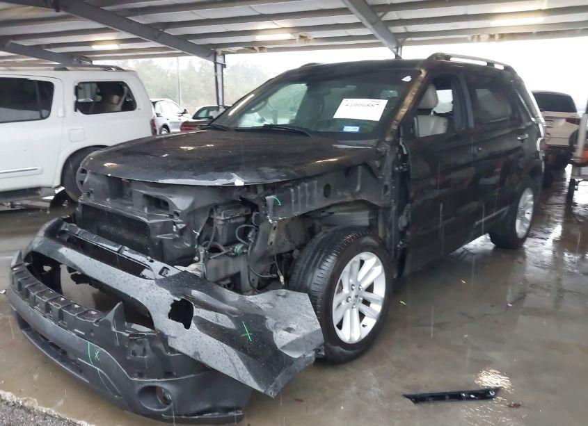 Photo 2 of 2013 Ford Explorer XLT (VIN 1FM5K7D8XDGB75633)