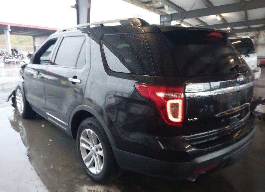 Photo 3 of 2013 Ford Explorer XLT (VIN 1FM5K7D8XDGB75633)