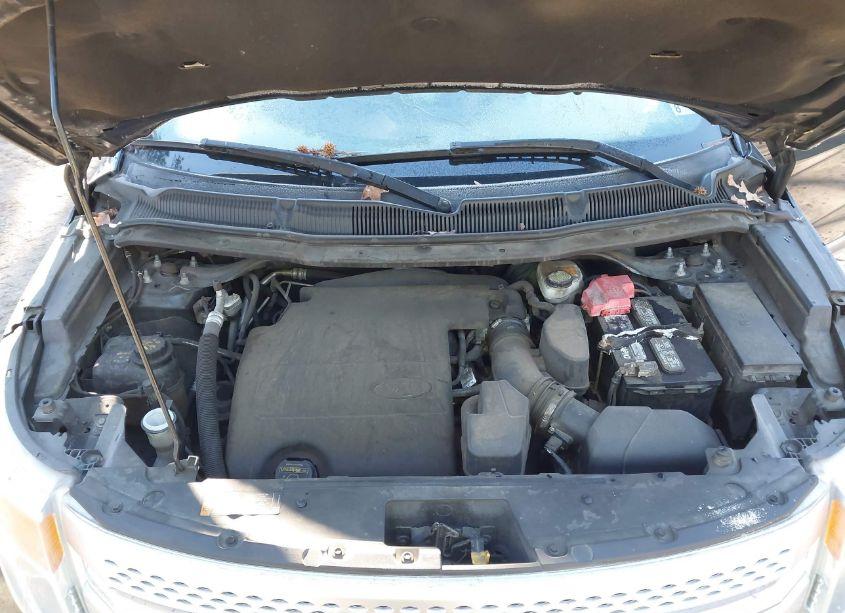 Photo 10 of 2013 Ford Explorer XLT (VIN 1FM5K7D8XDGC09070)