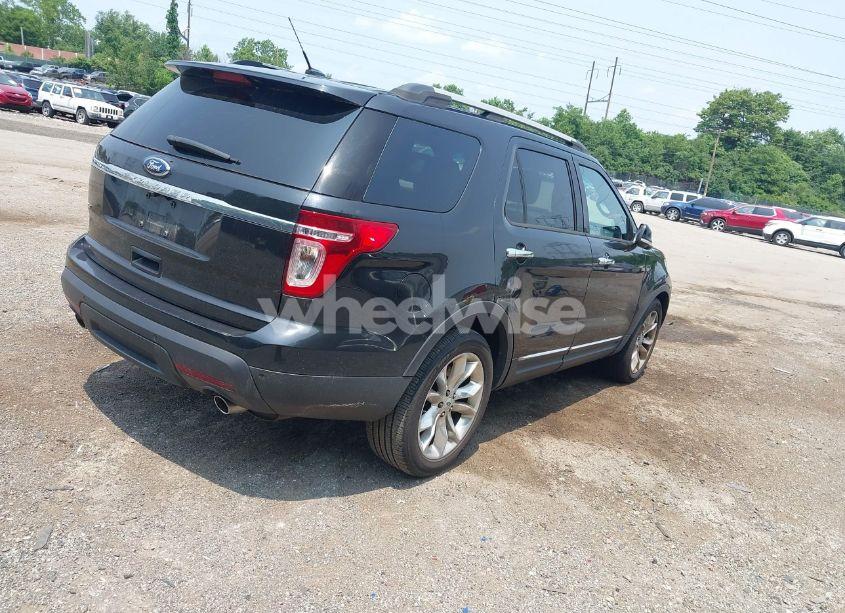 Photo 4 of 2013 Ford Explorer XLT (VIN 1FM5K7D8XDGC82570)