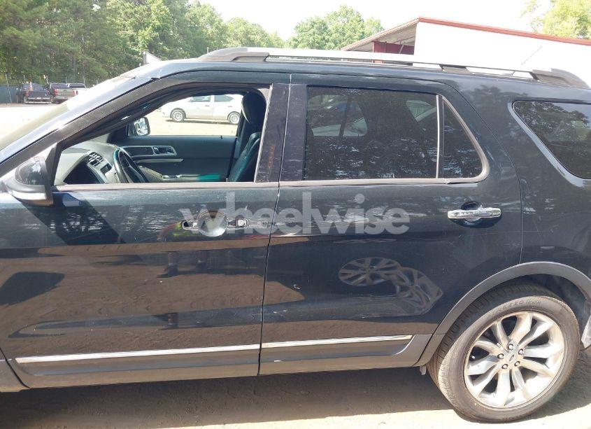 Photo 14 of 2014 Ford Explorer XLT (VIN 1FM5K7D8XEGA16211)