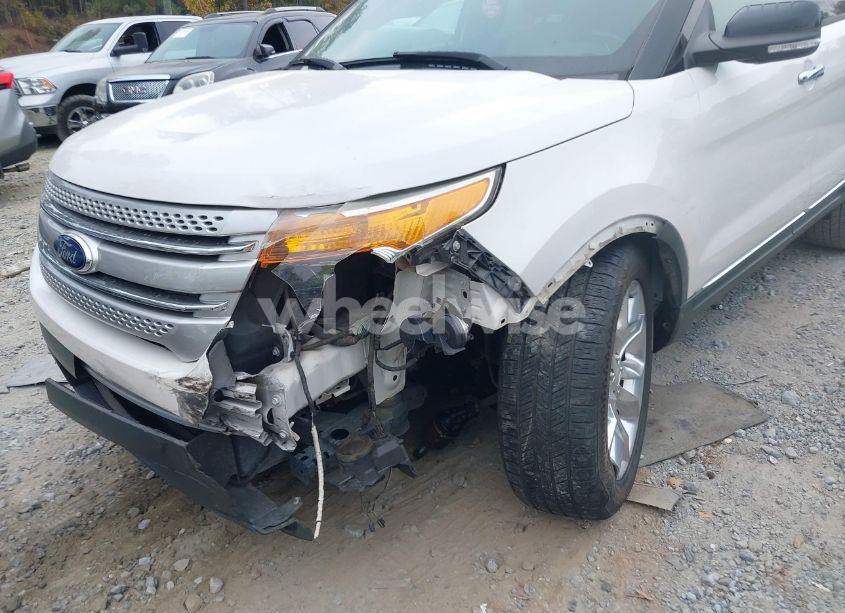 Photo 6 of 2014 Ford Explorer XLT (VIN 1FM5K7D8XEGA36930)