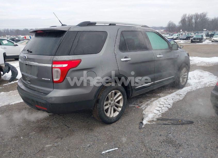 Photo 4 of 2014 Ford Explorer XLT (VIN 1FM5K7D8XEGA41903)