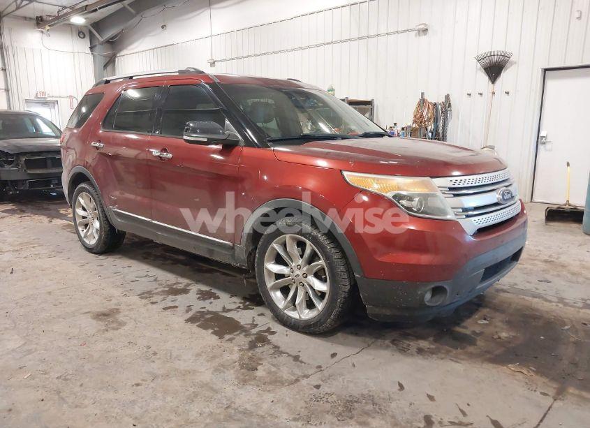 2014 Ford Explorer XLT (VIN 1FM5K7D8XEGB61698) main photo