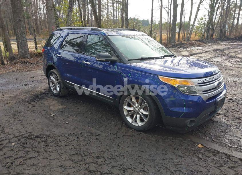 2014 Ford Explorer XLT (VIN 1FM5K7D8XEGC20832) main photo